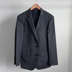 JCrew Men’s Charcoal Herringbone Ludlow 3-Piece Suit